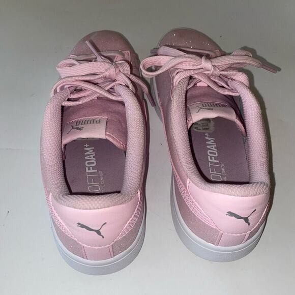 PUMA GIRLS GLITTERY PINK SNEAKER SIZE 6C - Picture 2 of 4